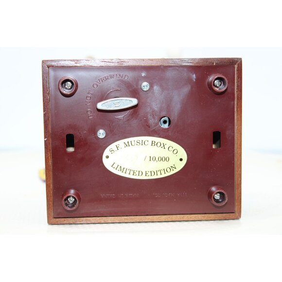 San Fran Music Box - Nutcracker King - Animated - Musical